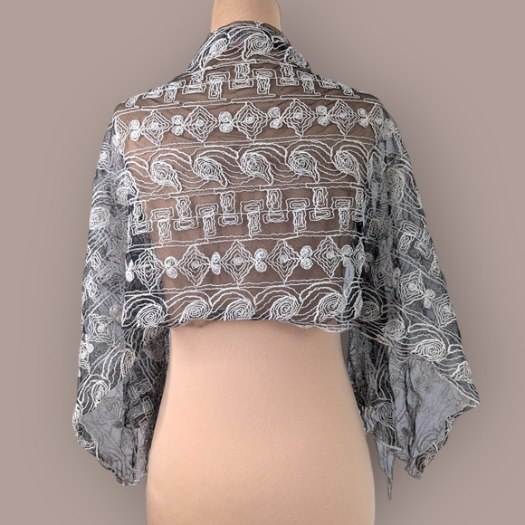 90s Vintage Cream Embroidered Sheer Black Mesh Wrap Shawl - Picture 3 of 9
